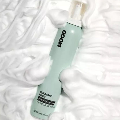 อาหารผมรูปแบบมูส ชนิดไม่ต้องล้างออก อุดมด้วยสารสกัดเข้มข้น Mood Ultra Care Restoring Mousse